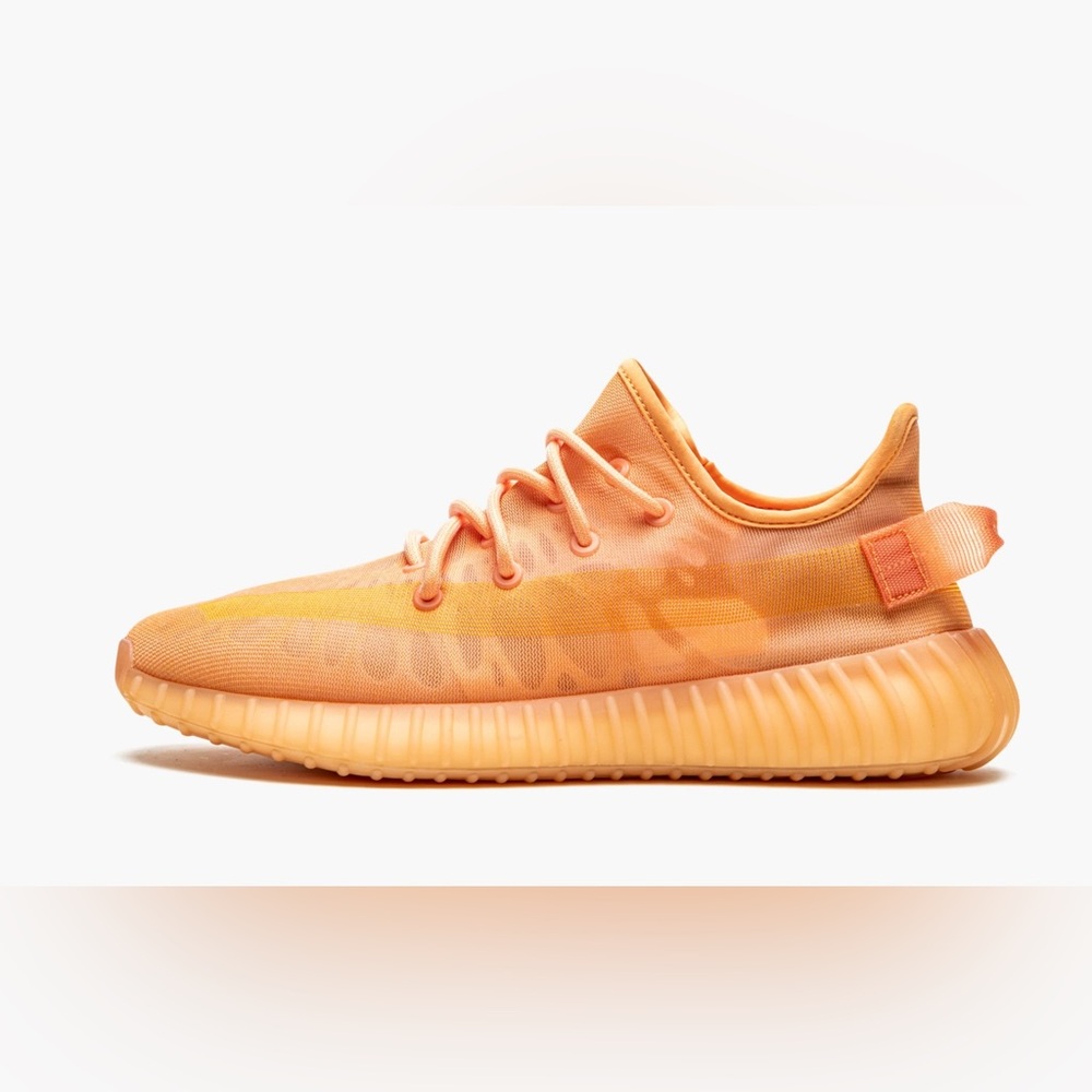 Yeezy - Picture 2 of 7